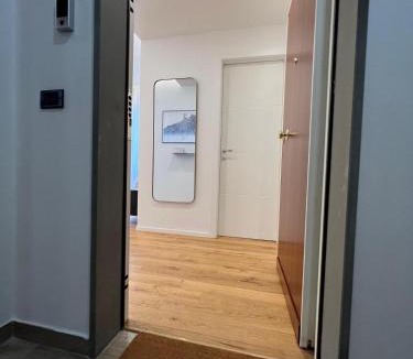 Municipio 2 Apartment | Redi Home
