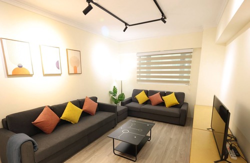 Datong Apartment | River Walk 3B2B Spacious apartment minutes to Taipei main station