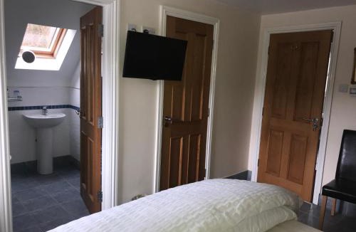 Dalmally Bed & Breakfast | Riverside Cottage B&B
