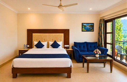 Srinagar Hotel | Riverside Resort