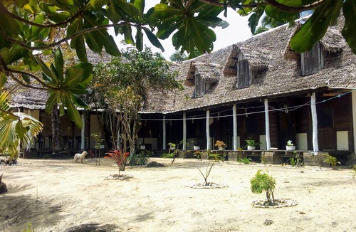 Mahambo House | Room N * 4 - Large Seaside House (Surf Spot)