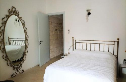 Spongano Apartment | Rosso in Corte - Salento - Corte dei Colori