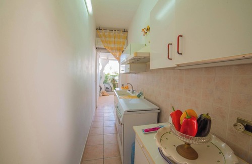 Torre Lapillo Apartment | Rusciu Te Lu Mare Apartment, Porto Cesareo, Italy