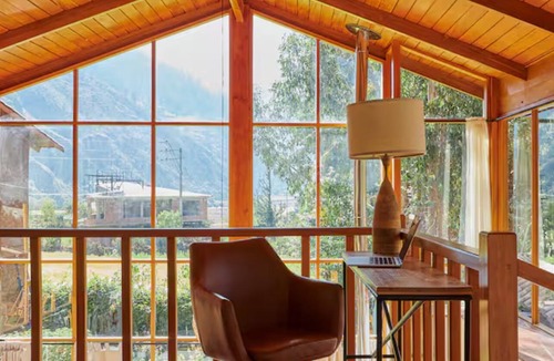 Huaran Villa | Rustic chic, sunny Villa in Sacred Valley, Cusco
