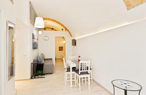Old Town Apartment | San Nicola Casa Clemente Apartment