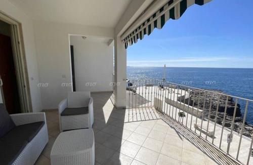 Santa Caterina House | Seafront flat