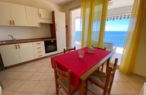 Santa Caterina House | Seafront flat