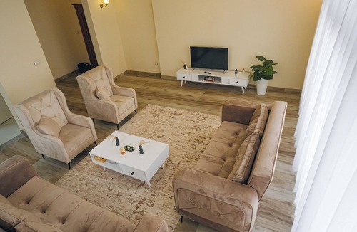 Kirkos Apartment | Serene & Chic Apartment next to UNECA