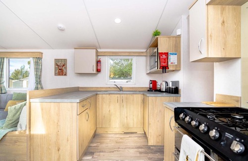 Port Seton House | Seton Sands 3beds Premium Caravan Sleeps 7 - Near Edinburgh - Fast WiFi and Free Parking