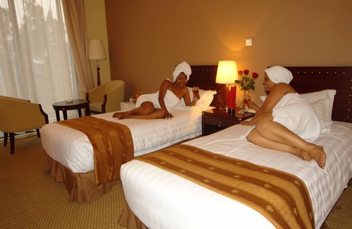 Piazza Hotel | Soramba Hotel
