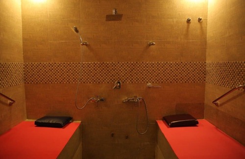 Piazza Hotel | Soramba Hotel