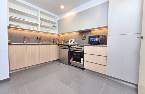 Kirkos Apartment | Spacious 4 bdr for family/group