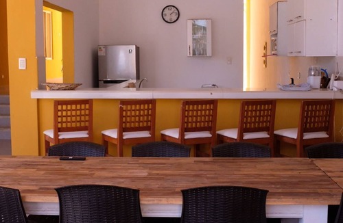 Vichayito House | Spacious 6-bedroom oceanfront house in amazing Vichayito with AC, WiFi
