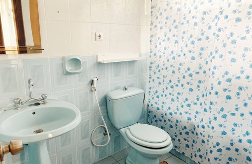 Kirkos Apartment | Spacious Apartment in Central Addis | 10mins from Airport