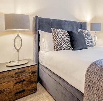 Gleneagles Apartment | Spacious Gleneagles Apartment