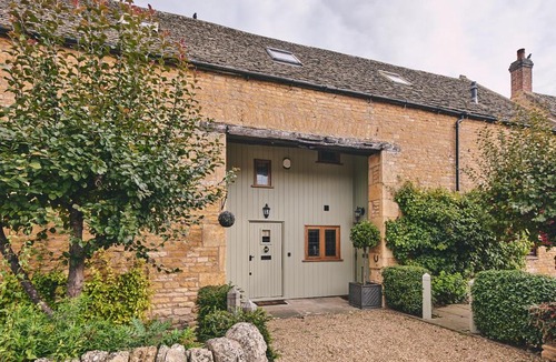 Longborough House | Squirrel Barn
