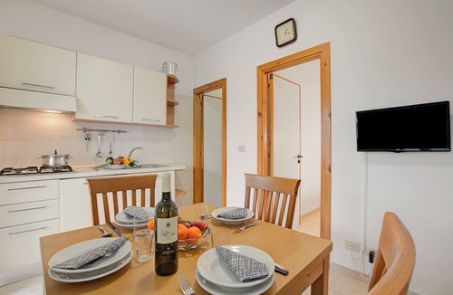 Defensola Apartment | Stella Marina Apartment 5, Vieste, Italy