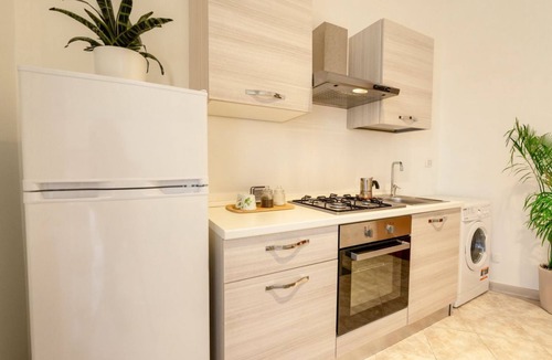 Municipio 2 Apartment | Stella - Urban Oasis of Contemporary Style