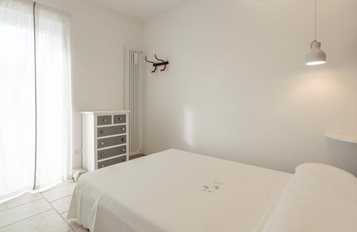 Polignano a Mare House | Step into a renovated vacation home built in 1800, located in a small coastal town 150 m from the ro