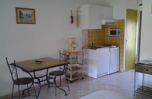 Eyragues House | Studio in Eyragues for 2 people