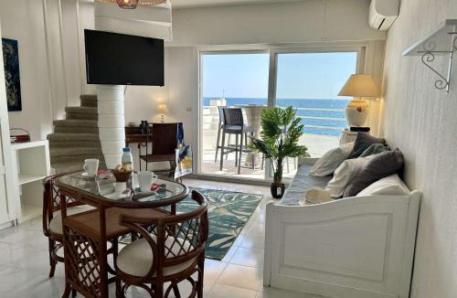 Le Trayas Apartment | Studio vue panoramique, clim, piscine - 4 pers. - FR-1-226A-221