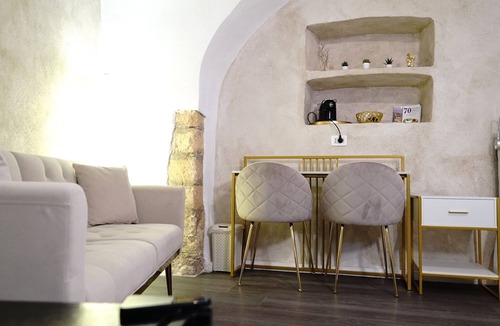 San Giovanni Rotondo Apartment | Suite con Vasca Idromassaggio nel cuore antico di San Giovanni Rotondo