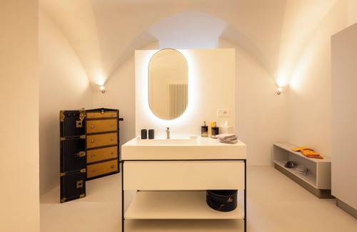 Cannole House | Suite Garden Palazzo Villani Lubelli