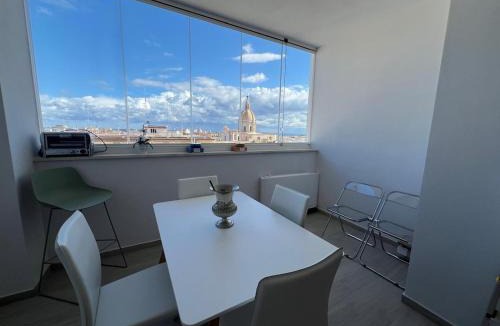 Giovinazzo Apartment | Suite house Palazzo La Fenicia