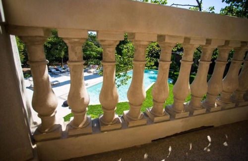 Conversano Villa | The elegant resort has various houses with independent entrances from the park