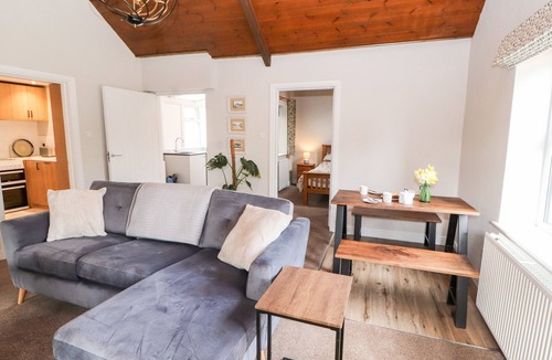 Carlisle Cottage | THE FLAT, pet friendly, character holiday cottage in Burgh By Sands