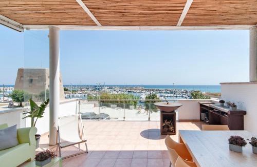 San Foca Bed & Breakfast | THE VIEW B&B, terrace & more