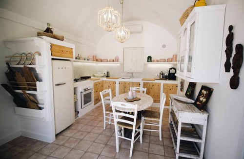 Ceglie Messapica Villa | Traditional trullo with swimming pool