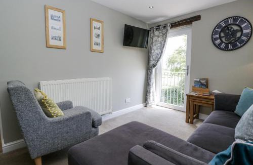 Warton House | Treacle