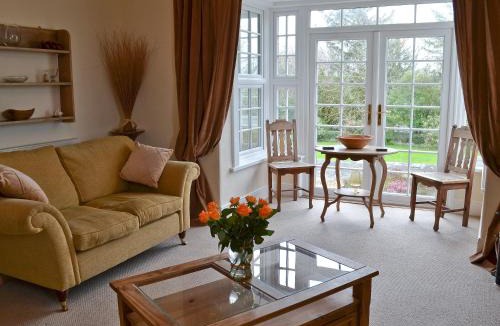 Stratton House | Trew House