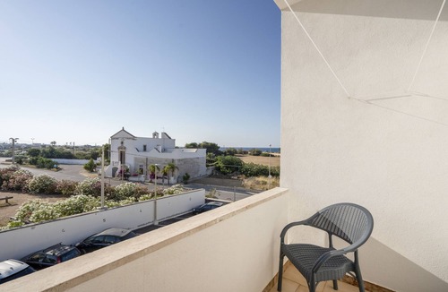 Marina di Ostuni Apartment | Trilocale -Apartment-Balcony-Private Bathroom