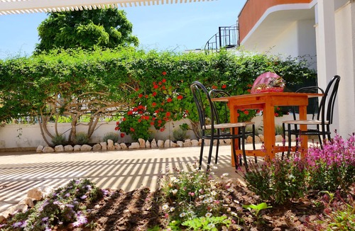 Torre Lapillo House | Triple Room in Punta Prosciutto Bed near the sea