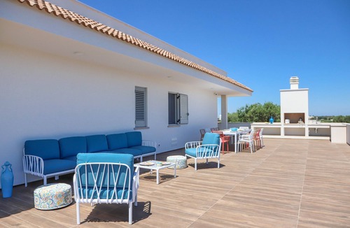 Cozzana House | Trulli & Dimore - Villa Loredana