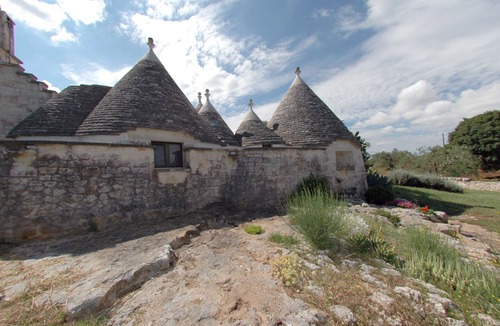 Specchiaruzzo House | Trulli La Gufa - The Carrubo