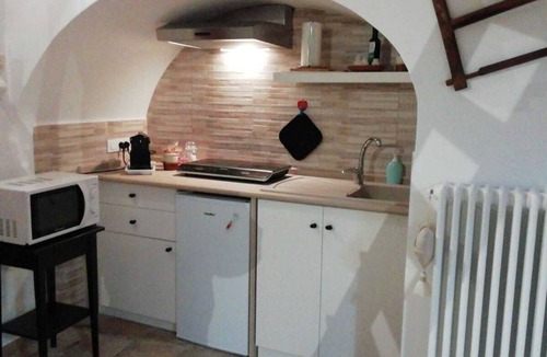 The Trulli of Alberobello House | Trullo alleyway, central with private garden