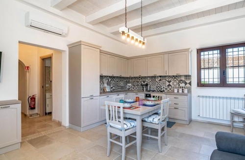Ostuni Villa | Trullo Giuseppe by Rentbeat