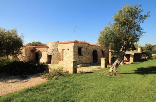 Marina di Pescoluse House | Trullo Piperita by LoveSud