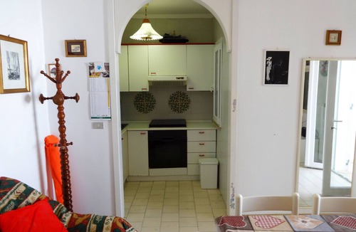 Lido Marini Apartment | Vacation Home LOLITA 4 to 6 places