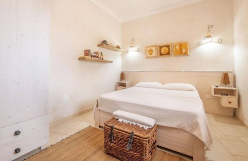 Ostuni House | Vacation home Trullo Romeo in Ostuni - 3 persons, 2 bedrooms