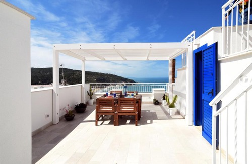 Peschici House | Vico Lungo 9, Peschici