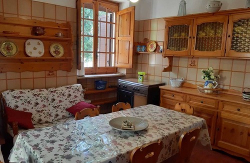 Porto Tricase Apartment | Villa Aliaksandra swimming pool and garden in Tricase Porto. In front of the sea