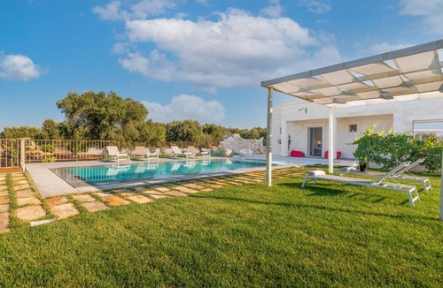 Carovigno Villa | Villa Apeliote by Raro Villas