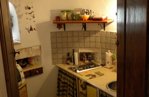 Monte Sant'Angelo Villa | VILLA BASSO - lovely apartment with private terrace. Ideal for couples