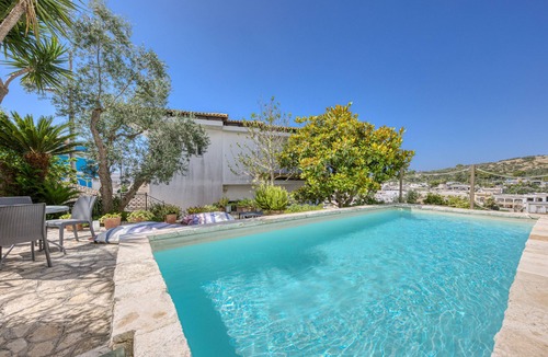 Castro Marina Apartment | Villa 'Blu La Panoramica' with Private Pool, Wi-Fi and Air Conditioning