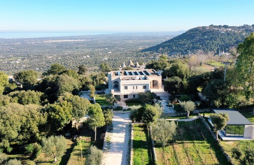 Fasano Villa | Villa in Selva Di Fasano with 4 bedrooms sleeps 8