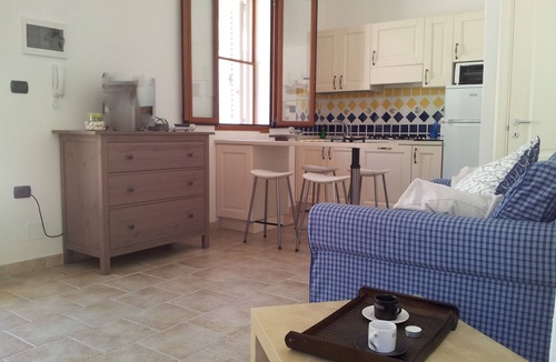 Mattinata House | VILLA LOC. BAIA DELLE ZAGARE MERGOLI very convenient full of comforts.